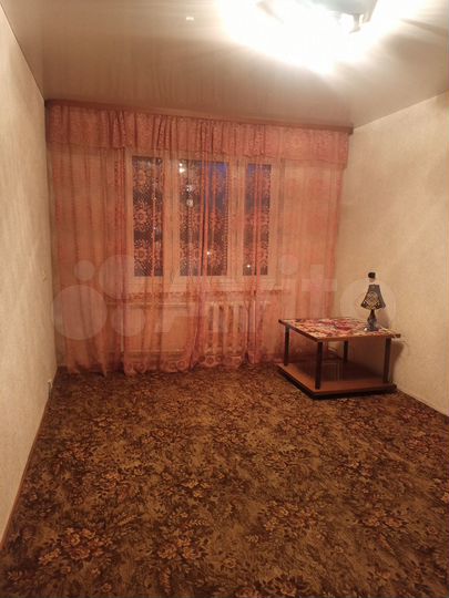 2-к. квартира, 50 м², 5/9 эт.