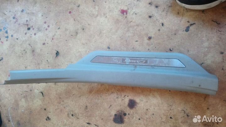 Накладка порога задняя левая для Toyota Camry V40