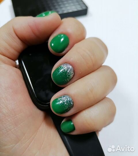 Маникюр