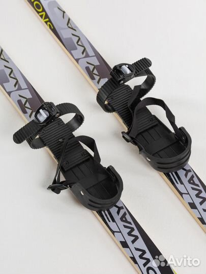Детский лыжный комплект с креплениями