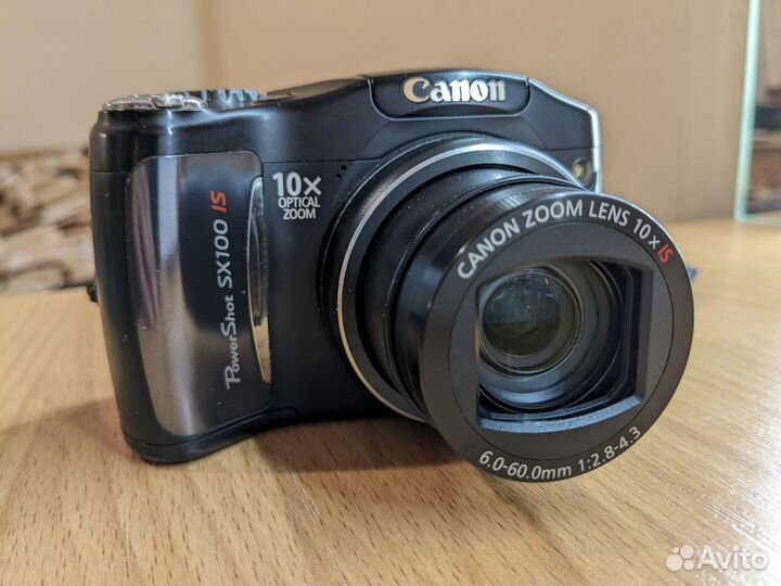 Компактный фотоаппарат Canon PowerShot SX100 IS