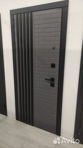 Металлическая входная дверь с бесплатной установко
