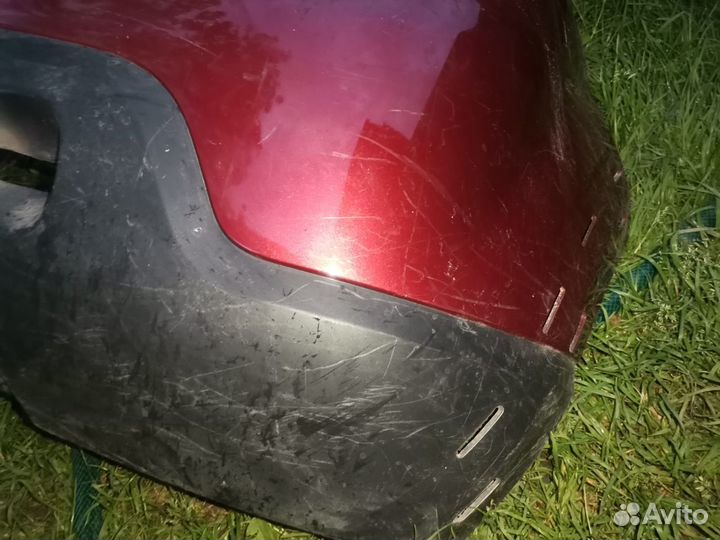 Задний бампер Renault Sandero Stepway 1