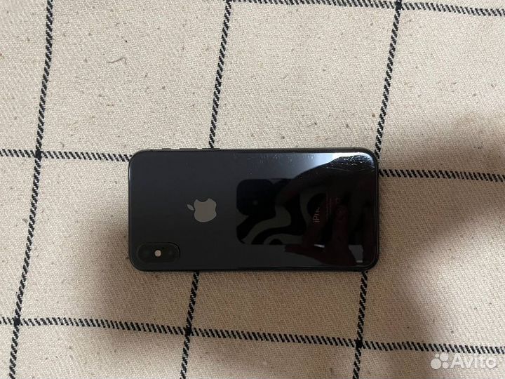 iPhone X, 64 ГБ
