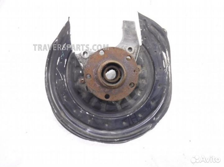 Кулак задний левый Ауди