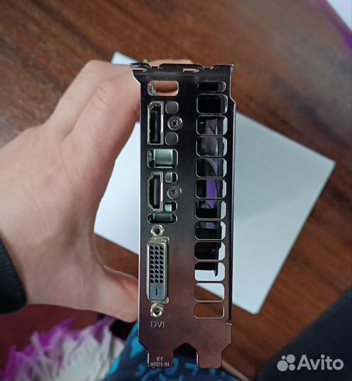 Видеокарта asus AMD Radeon RX560 4гб