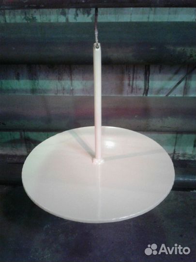 Металлическая подставка для (ростовых) цветов