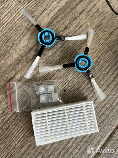 Робот пылесос hobot legee-688