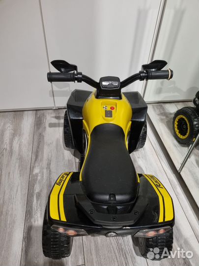 Детский квадроцикл каталка беговел