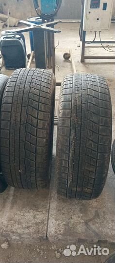 Yokohama Ice Guard IG60 215/55 R17 94Q