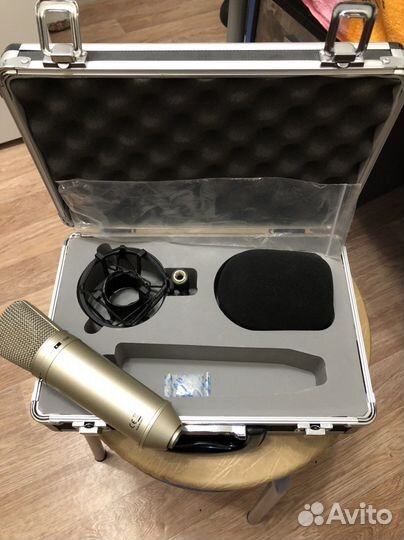 Студийный микрофон Beringer B2 Pro