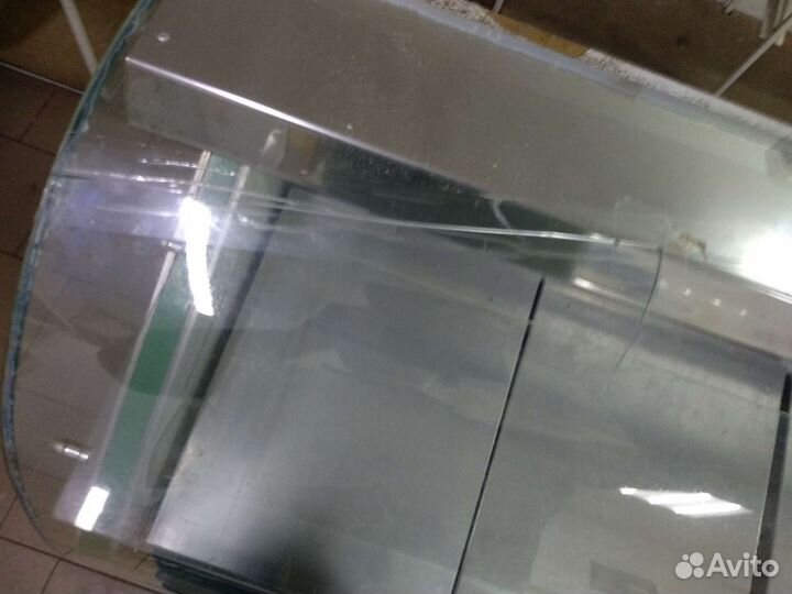 Холодильная витрина бу