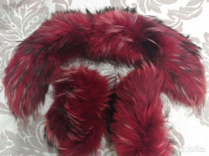 Воротник и нарукавники