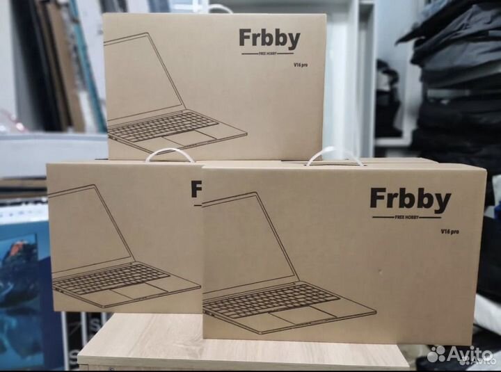 Ноутбук 16/512гб (Новый)