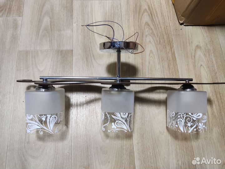 Светильник, Люстра потолочная