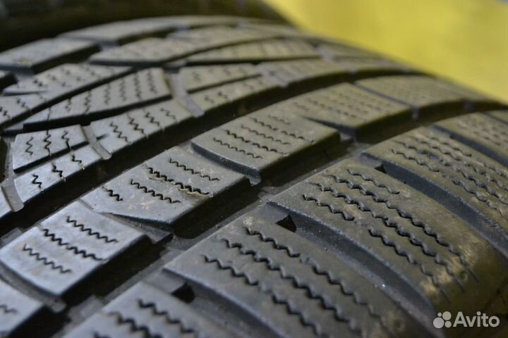 Hankook Winter I'Cept Evo 245/45 R18