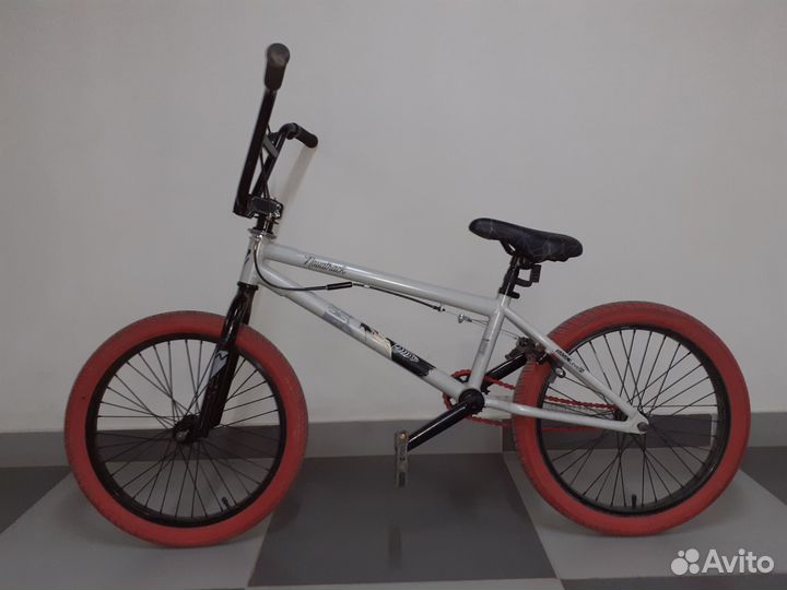 Трюковой велосипед bmx