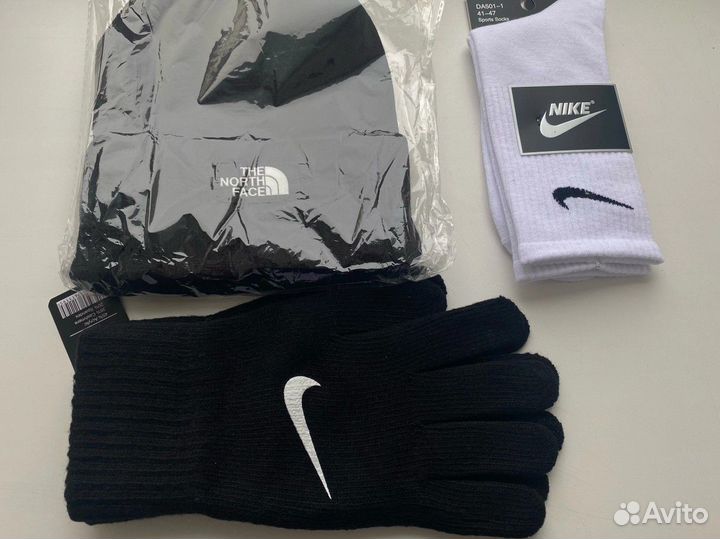 Зимний Комплект 3В1 Шапка TNF и перчатки nike