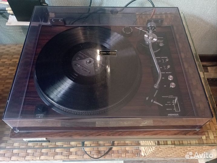 Проигрыватель винила Pioneer PL-1200A