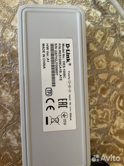 D-link коммутатор с 8 портами