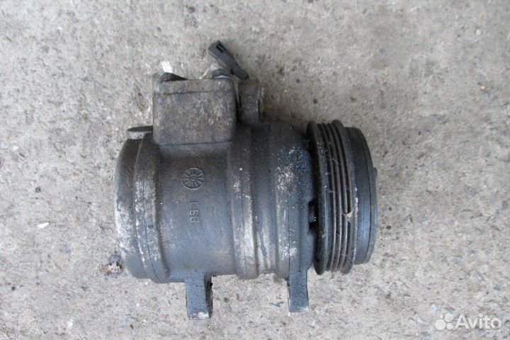 Компрессор кондиционера 96473634 Шевроле Авео 1,2