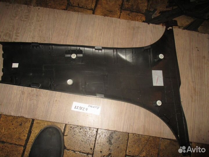 Обшивка стойки центральная нижняя левая