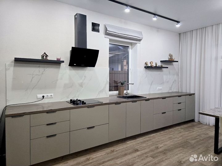 Кухонные гарнитуры на заказ