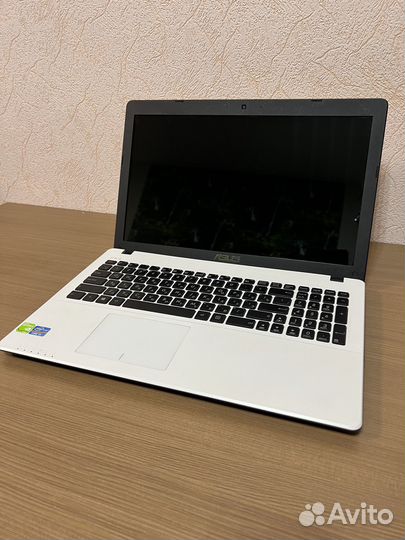 Ноутбук Asus i5/GT720/SSD/6GB
