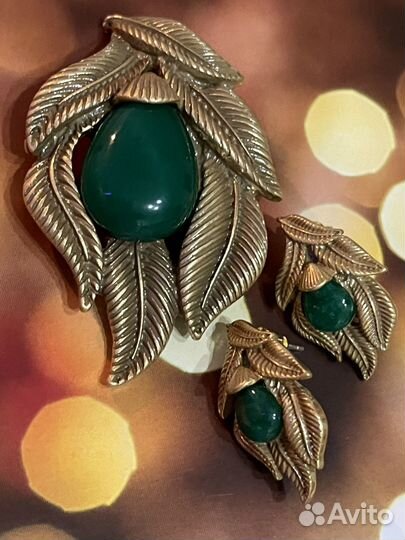 Коасивые серьги и брошь от Monet