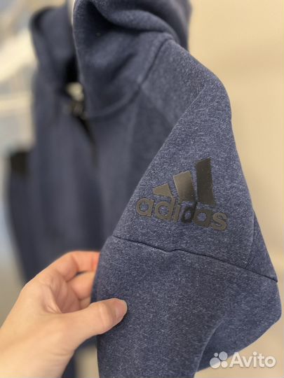 Спортивный костюм adidas женский