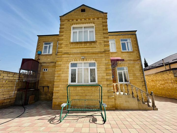 Дом 260 м² на участке 4,5 сот.