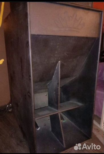 Корпус для саба 18“