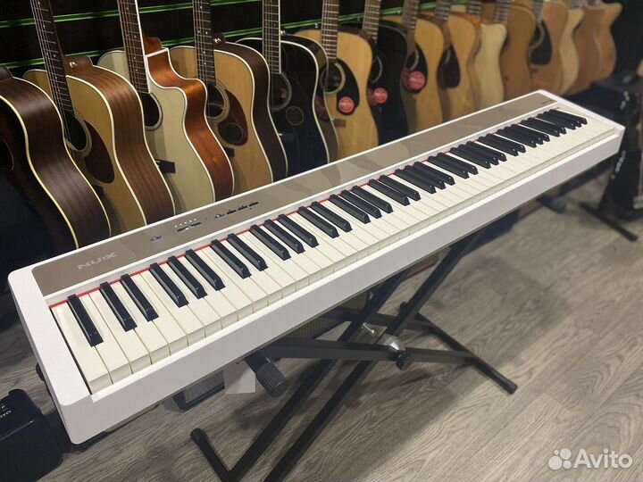 Nux NPK-10-WH цифровое пианино (новое)
