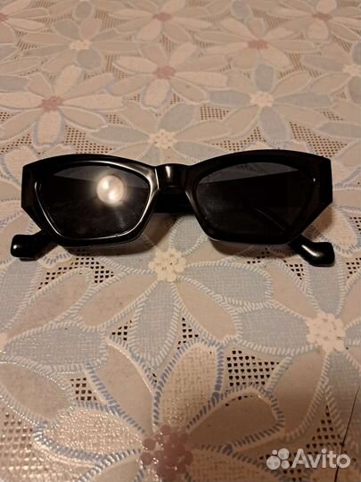 Солнцезащитные очки amov