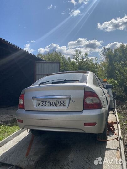 LADA priora хэтчбек (разбор на запчасти)