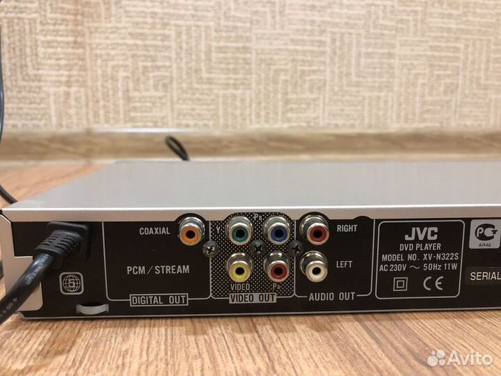 DVD плеер JVC