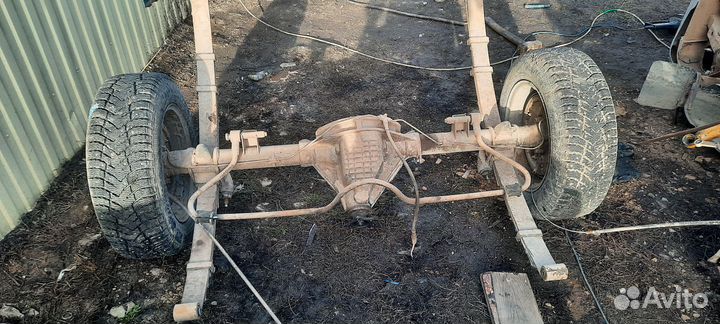 Задний мост газ 31105