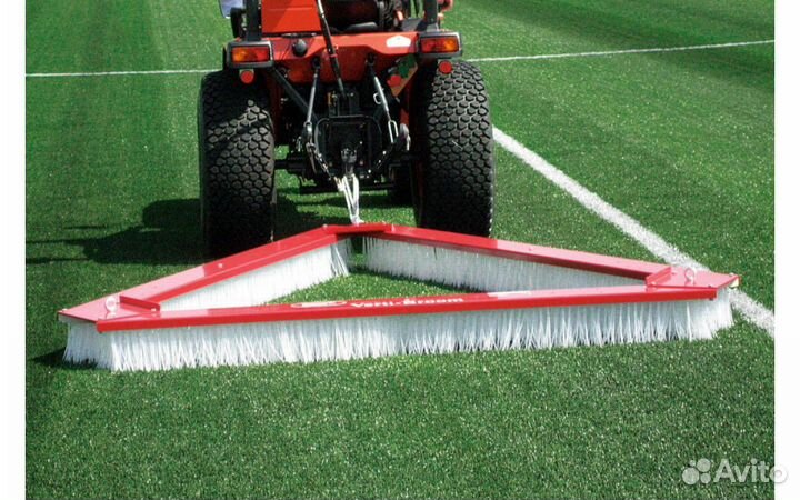 Обслуживание футбольных полей