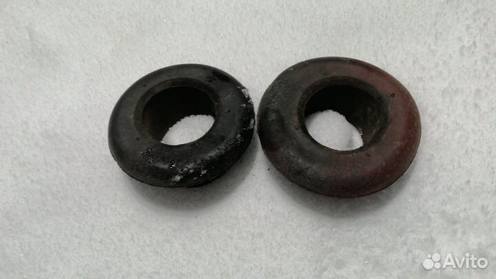 Резинки бампера Ваз 2105 2107 уплотнительные