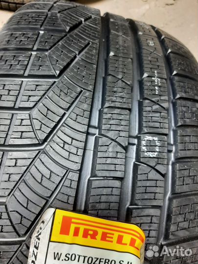 Pirelli Winter Sottozero II 255/35 R19 96V