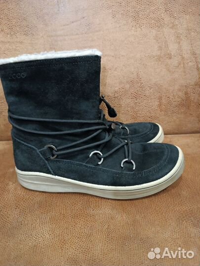 Ботинки сапоги демисезонные Ecco