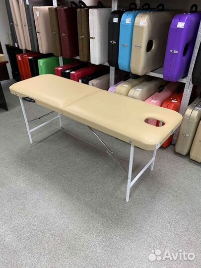 Массажная кушетка
