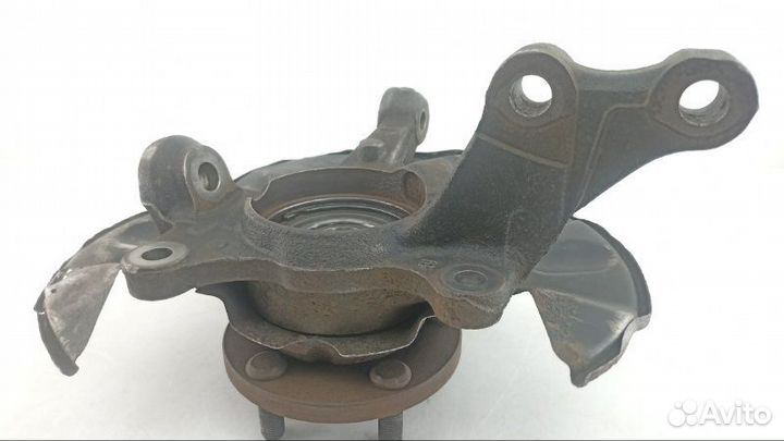 Ступица передняя левая Toyota Wish ZNE10 2005