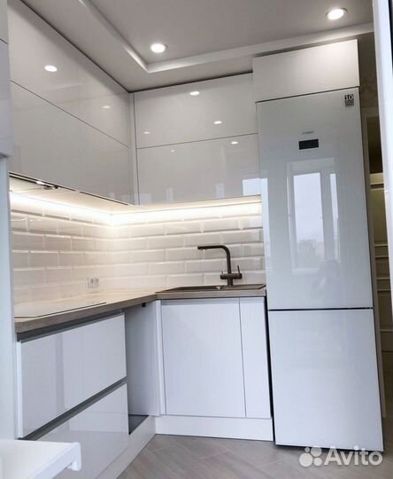 Кухонный гарнитур. Качественная фурнитура