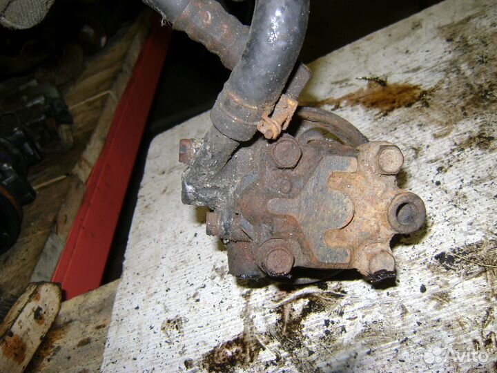 Насос гур Ниссан Премьера Р10 Nissan Primera P10