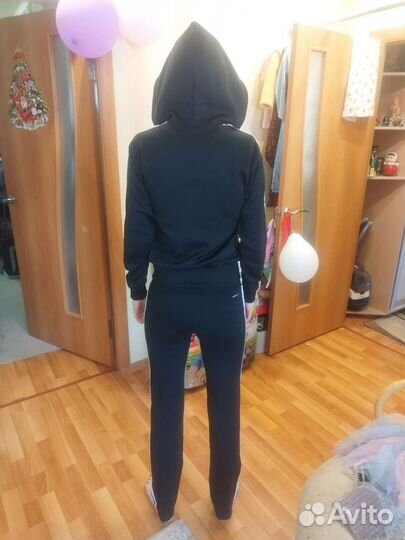 Спортивный костюм женский Adidas (xs)