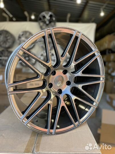 R20 Wrath WF-3 на BMW X5 / X6 5x120 Новые Диски