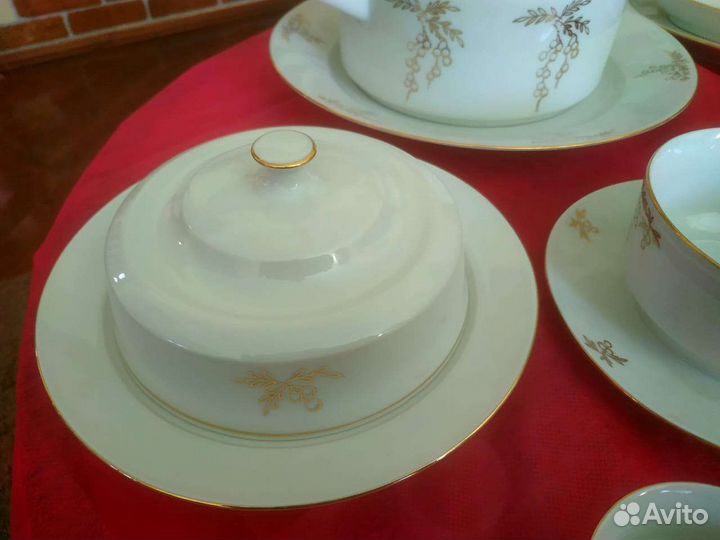 Новый столовый сервиз 34 предмета