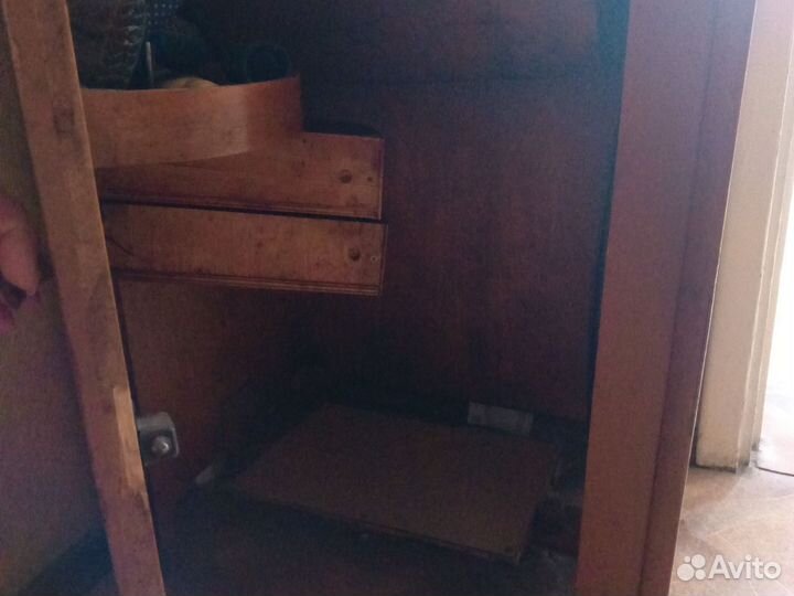 Швейная машинка ножная