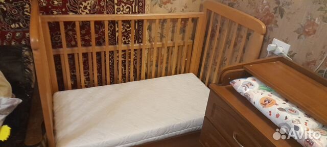 Детская кроватка с маятником и ящиком Берёзка